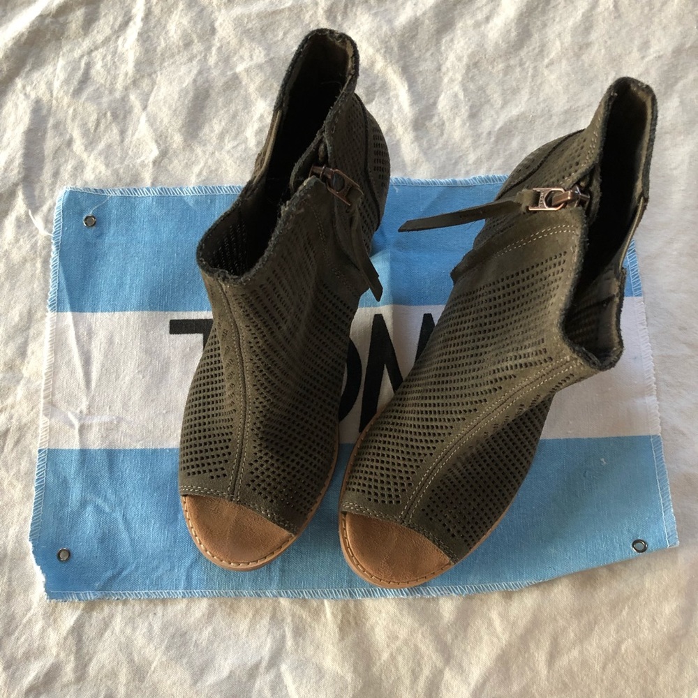 Toms Olive Majorca Bootie